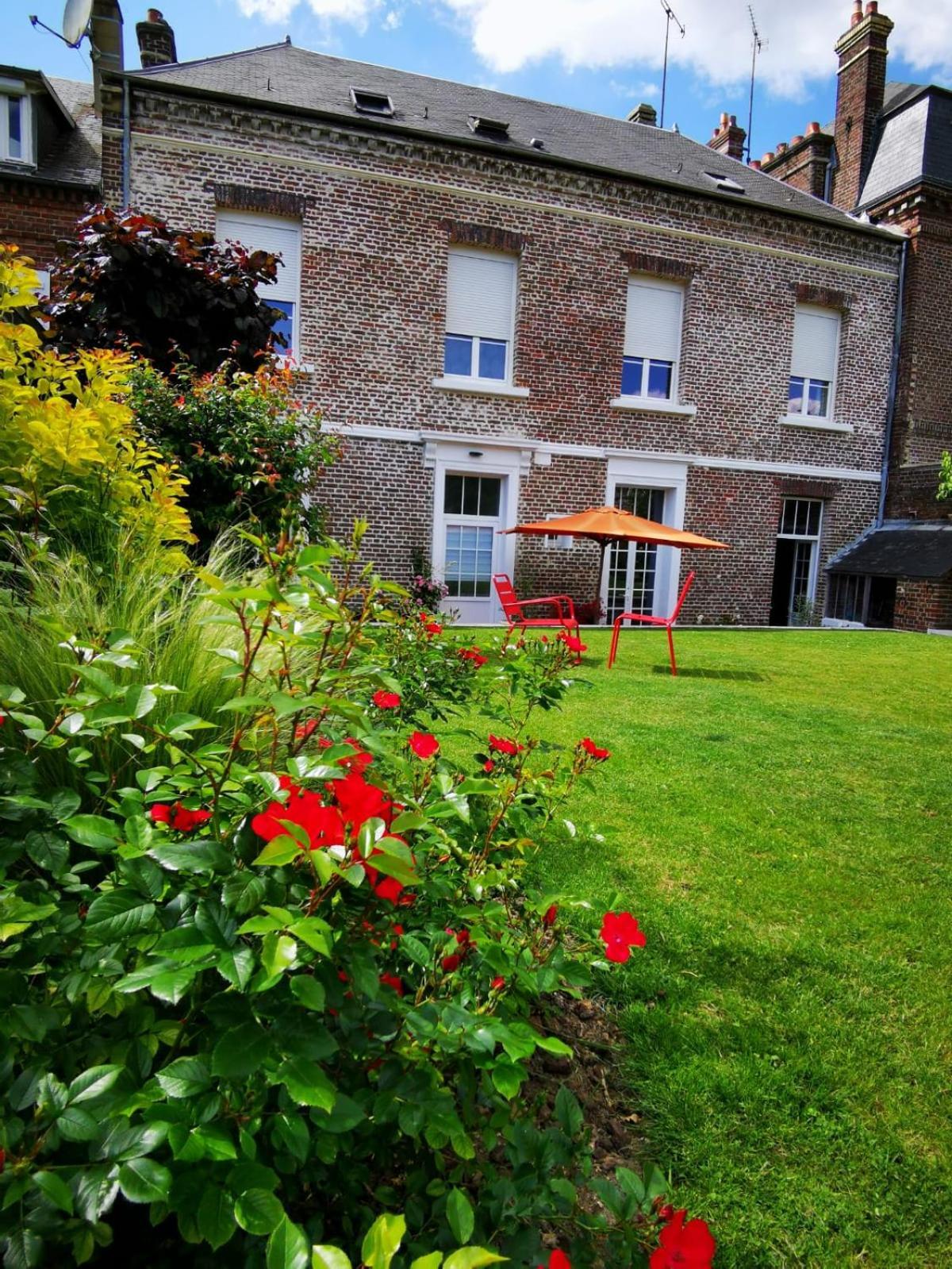 Chez Hortense Beauvais Exterior photo